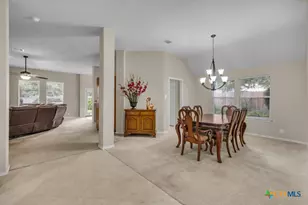 486 Enchanted Oak, New Braunfels, TX 78132 - Photo 6