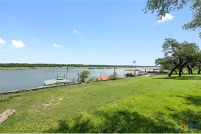 20926 W Lakeshore Drive, Spicewood, TX 78669 - Photo 26
