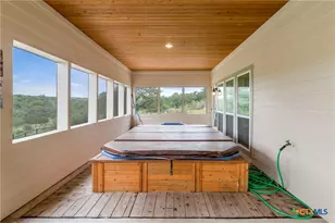 1699 Lake Ridge Blvd, Canyon Lake, TX 78133 - Photo 20