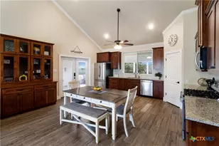 1699 Lake Ridge Blvd, Canyon Lake, TX 78133 - Photo 6