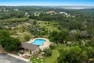 1699 Lake Ridge Blvd, Canyon Lake, TX 78133 - Photo 2