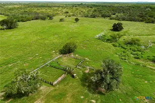 0 Cr 121, Gonzales, TX 78629 - Photo 20