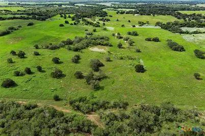 0 Cr 121, Gonzales, TX 78629 - Photo 10