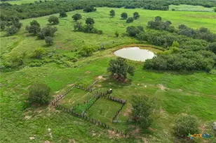 0 Cr 121, Gonzales, TX 78629 - Photo 26