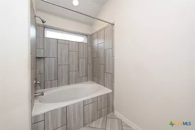 2069 Flametree Avenue, New Braunfels, TX 78132 - Photo 24