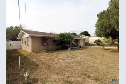 1603 1st Street, Zapata, TX 78076 - Photo 1