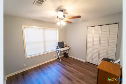 4804 Dahlia Lane, Victoria, TX 77904 - Photo 12