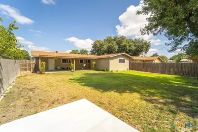 4804 Dahlia Lane, Victoria, TX 77904 - Photo 20