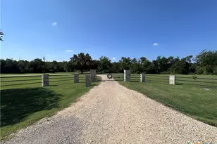 7351 Hackberry Rd, Holland, TX 76534 - Photo 2