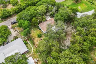 137 Columbia Cir, San Marcos, TX 78666 - Photo 8