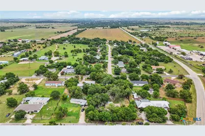 137 Columbia Circle, San Marcos, TX 78666 - Photo 10