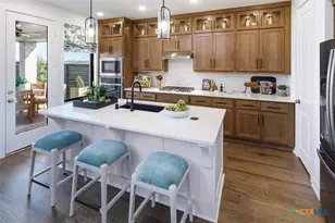 8101 Chalk Trce, Schertz, TX 78154 - Photo 2