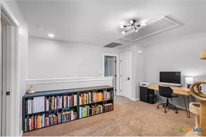 111 Fleetwood Drive, Victoria, TX 77901 - Photo 14