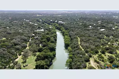 781 Mary Preiss Drive, New Braunfels, TX 78132 - Photo 2
