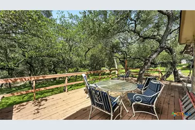 781 Mary Preiss Drive, New Braunfels, TX 78132 - Photo 14