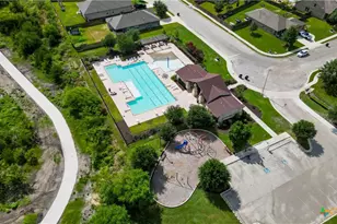 323 Limestone Creek, New Braunfels, TX 78130 - Photo 28