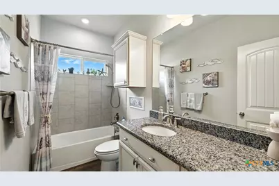 323 Limestone Creek, New Braunfels, TX 78130 - Photo 20