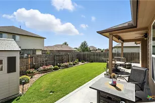 323 Limestone Creek, New Braunfels, TX 78130 - Photo 24