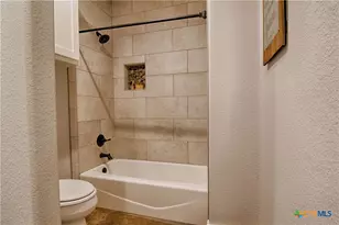 15545 State Hwy 111, Yoakum, TX 77995 - Photo 16