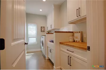 15545 State Highway 111, Yoakum, TX 77995 - Photo 8