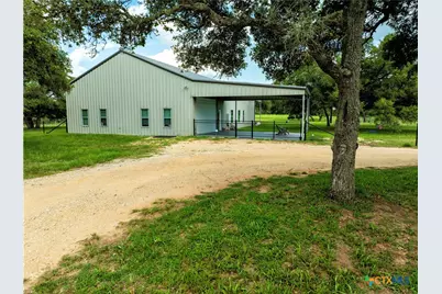 15545 State Highway 111, Yoakum, TX 77995 - Photo 26