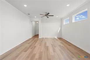 8019 Timber Holw Ln, Temple, TX 76502 - Photo 6