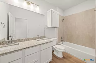 8019 Timber Holw Ln, Temple, TX 76502 - Photo 16