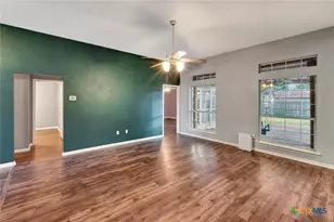 705 Ashland Creek, Victoria, TX 77901 - Photo 6