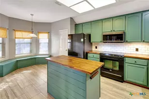 705 Ashland Creek, Victoria, TX 77901 - Photo 12