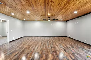 1291 Link Rd, Seguin, TX 78155 - Photo 18