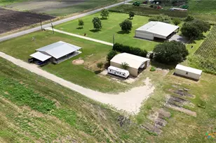 1291 Link Rd, Seguin, TX 78155 - Photo 34