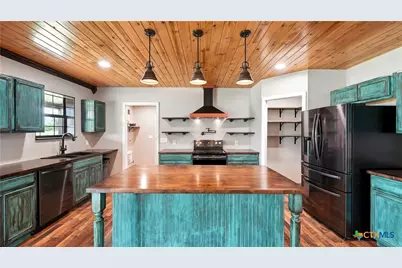 1291 Link Road, Seguin, TX 78155 - Photo 8