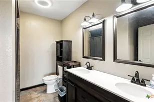 1291 Link Rd, Seguin, TX 78155 - Photo 22