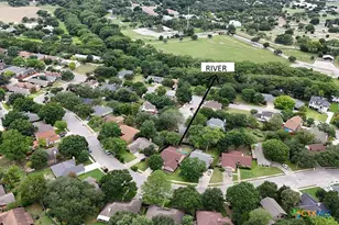 627 Summerwood Dr, New Braunfels, TX 78130 - Photo 30