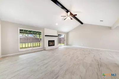 627 Summerwood Drive, New Braunfels, TX 78130 - Photo 4