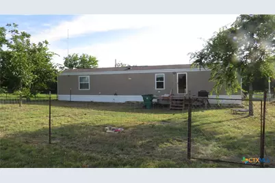 400 W Railway Street, Lometa, TX 76853 - Photo 1