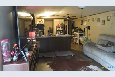 400 W Railway Street, Lometa, TX 76853 - Photo 28