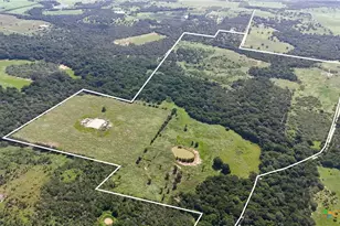 9590 Maynard Hallmark Rd, Flatonia, TX 78941 - Photo 2