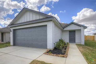 336 Cottonmouth Ln, Seguin, TX 78155 - Photo 1