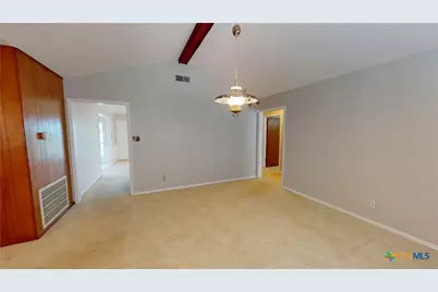 221 Oleander Avenue, Tivoli, TX 77990 - Photo 8