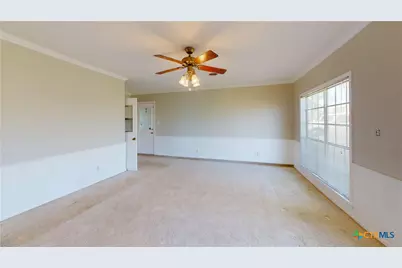 221 Oleander Avenue, Tivoli, TX 77990 - Photo 32