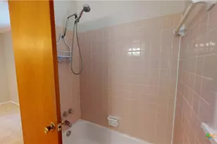 221 Oleander Ave, Tivoli, TX 77990 - Photo 30