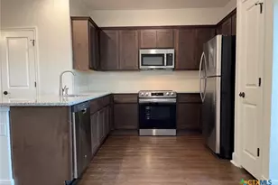 10314 Lynwood Branch, San Antonio, TX 78245 - Photo 6