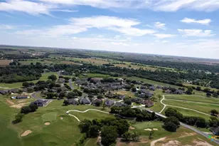 1111 Long Creek Blvd, New Braunfels, TX 78130 - Photo 38