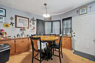 699 Floral Ave, New Braunfels, TX 78130 - Photo 36