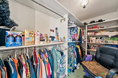 699 Floral Avenue, New Braunfels, TX 78130 - Photo 26