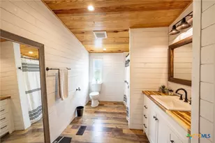 4771 Co Rd 228, Gonzales, TX 78629 - Photo 10