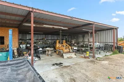 2989 Fm 580, Lampasas, TX 76550 - Photo 28