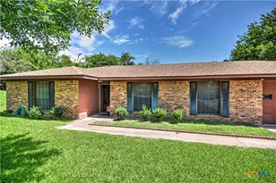 406 E Upshaw Ave, Temple, TX 76501 - Photo 4