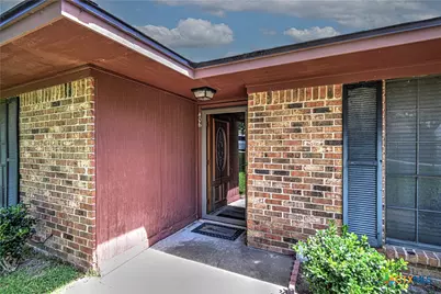 406 E Upshaw Avenue, Temple, TX 76501 - Photo 6